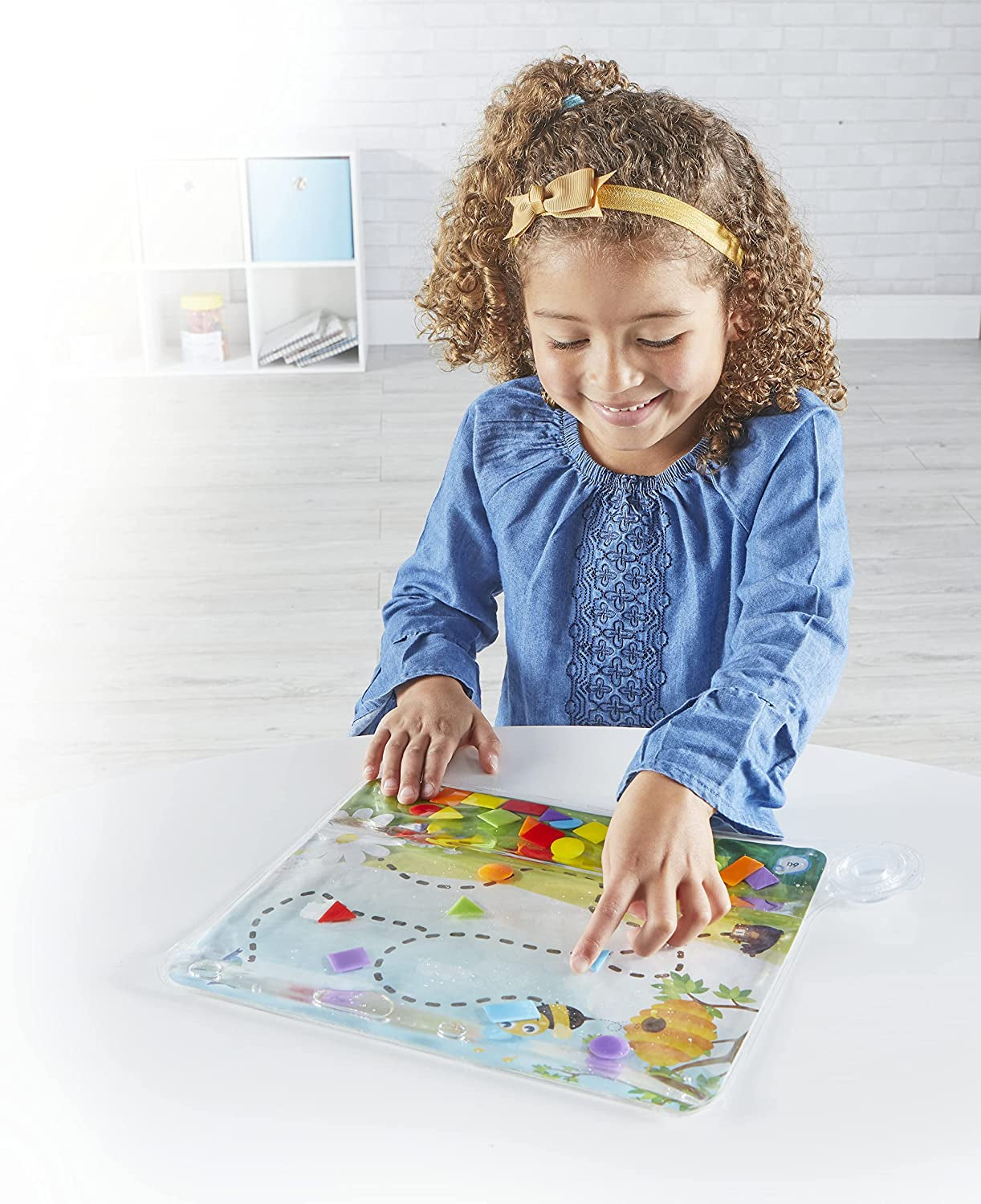 Colors and Shapes Sensory Pad, Fine Motor Skills Toys for 3 Year Old, Sensory Toys for Sensory Play, Occupational Therapy Toys, Calming Toys for Kids, Shape Sorting Toy, Calm down Corner